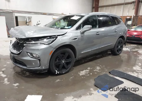 2024 Buick Enclave Essence Awd из США, поврежденный, VIN 5GAEVAKW1RJ127489